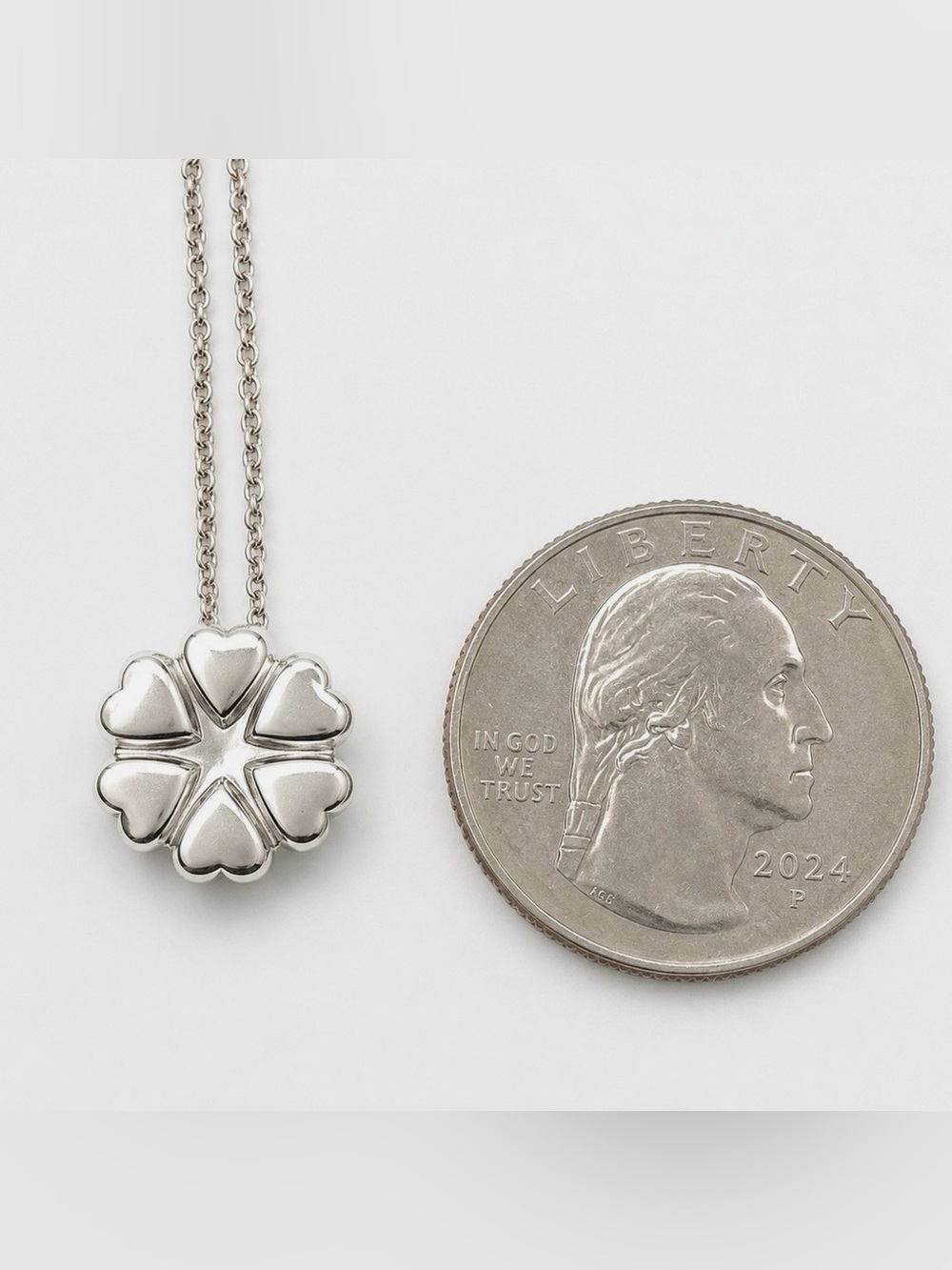 Tiffany & Co. 925 Sterling Silver Paloma Picasso Crown of Hearts Necklace - Picture 3 of 5